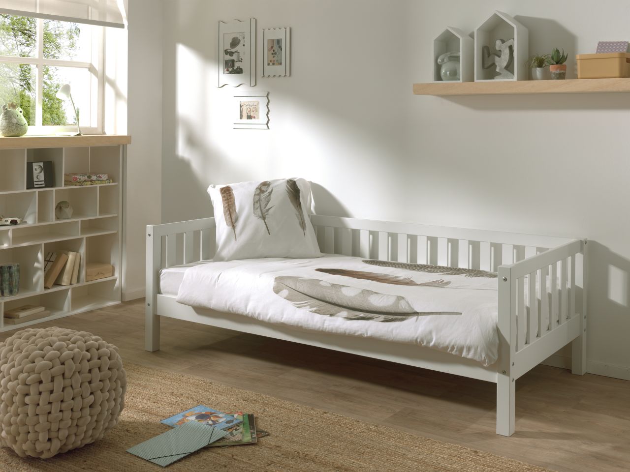 Kojenbett mit Umrandung Lattenrost 90x200 Kinderbett Gitterbett