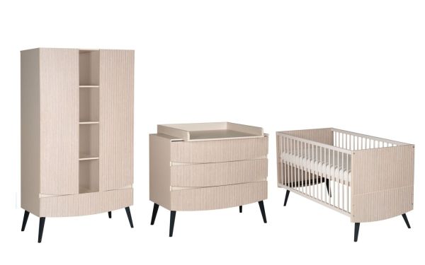 Set Kinderbett Umbauseiten Wickelkommode Kleiderschrank Babyzimmer Kinderzimmer